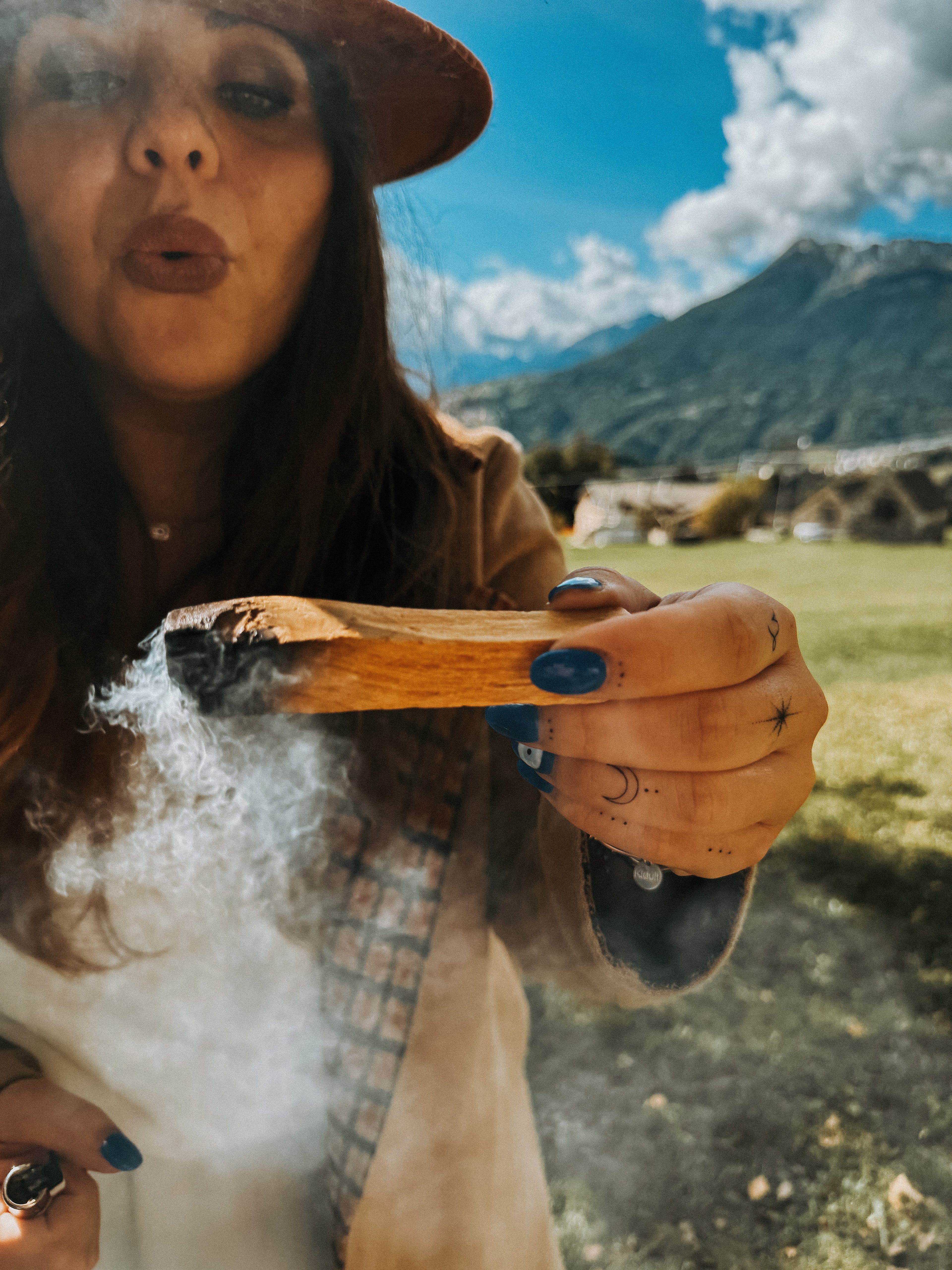 PALO SANTO