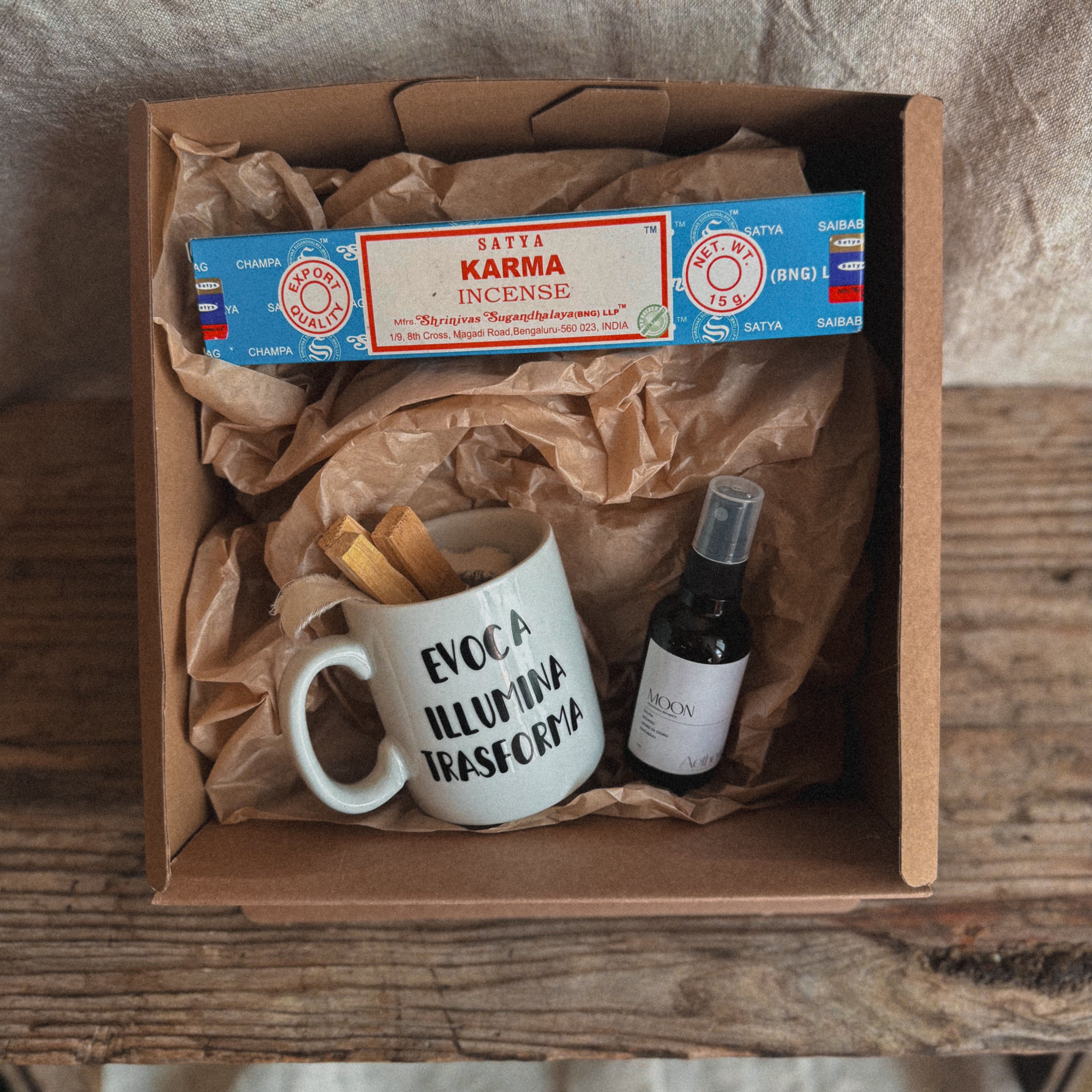 MOON – RITUAL BOX - V. Natural Lab