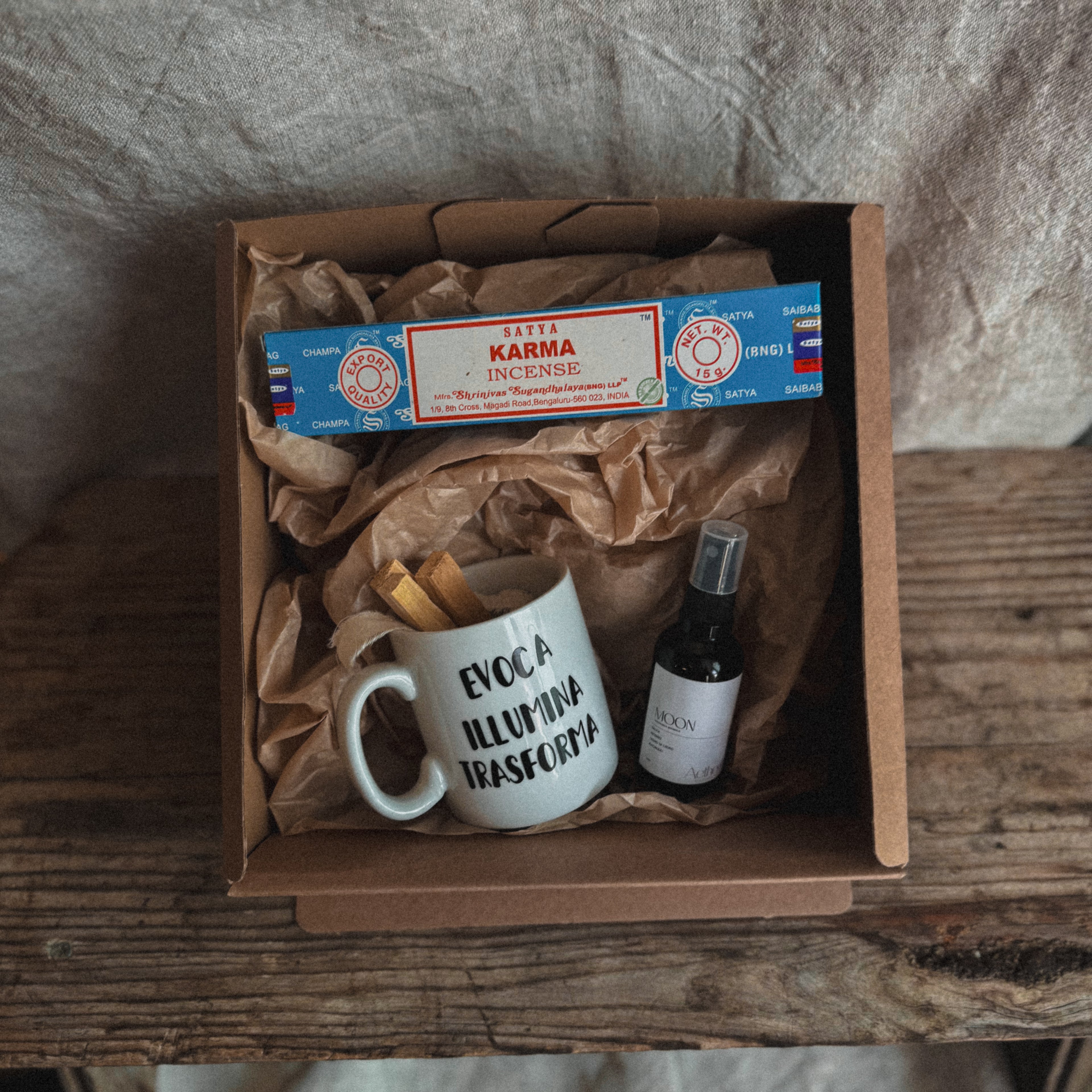 MOON – RITUAL BOX - V. Natural Lab