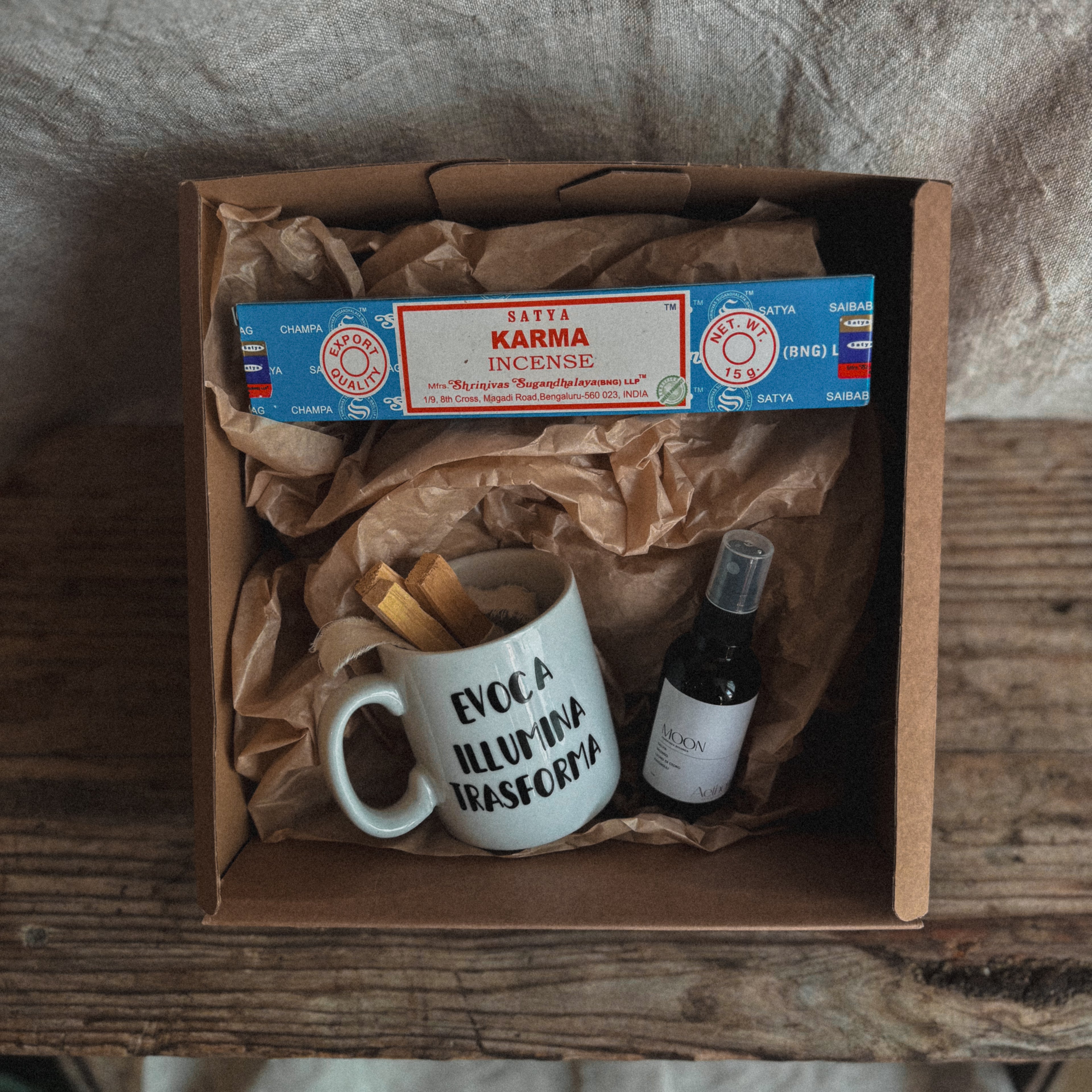 MOON – RITUAL BOX - V. Natural Lab