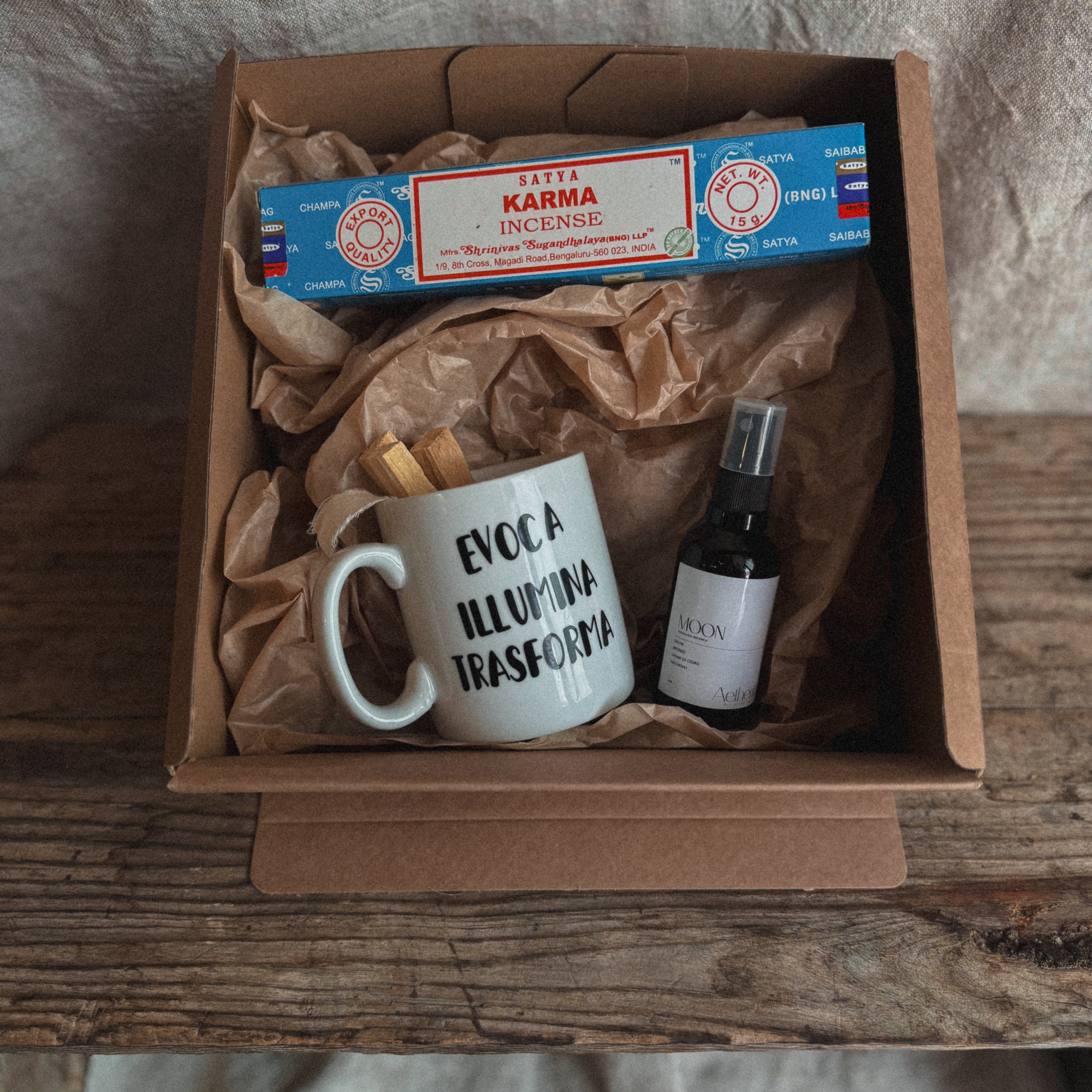 MOON – RITUAL BOX - V. Natural Lab