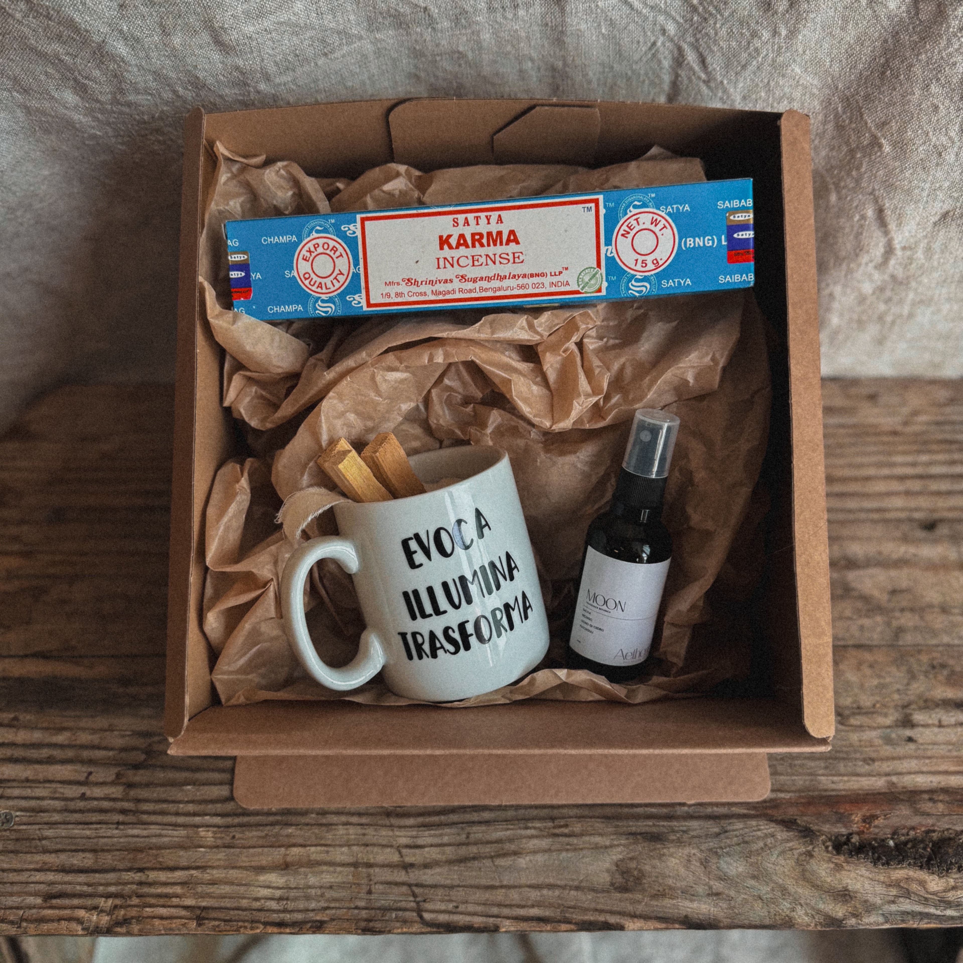 MOON – RITUAL BOX - V. Natural Lab